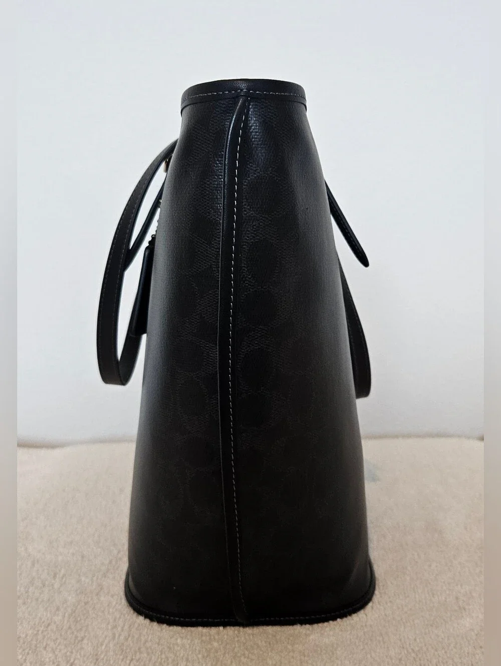 Coach Black Signature Canvas Leather Taxi Tote with Wristlet NWOT